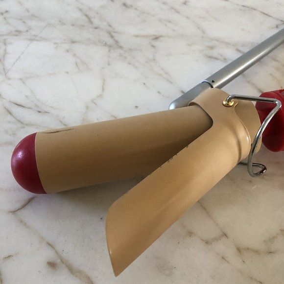 CHI Turbo Ceramic Curling Iron 1.5” - Picture 6 of 7